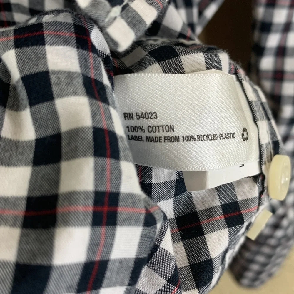 GAP Boys Shirt Plaid White black Red XXL 14-16 Long Sleeve Cotton